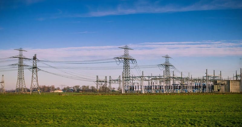 Nieuwe stroomsnelweg tussen Eemshaven en Vierverlaten