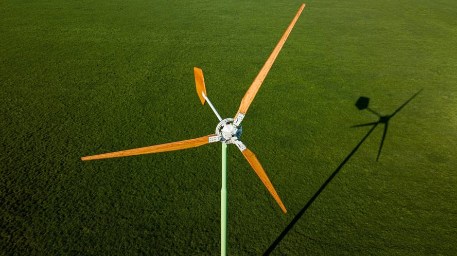 Wieken van hout kleine windmolen